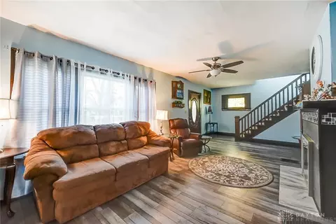 2765 E High St, Springfield, OH 45505 photo 8
