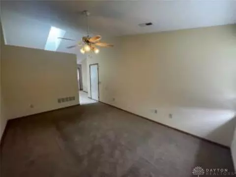 2931 Caldwell St, Springfield, OH 45503 photo 2