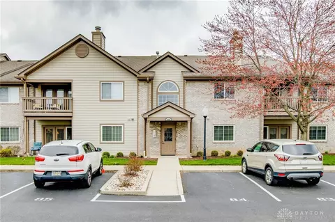1680 Piper Ln #104, Dayton, OH 45440