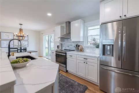 271 E Spring Valley Pike, Centerville, OH 45458 photo 9