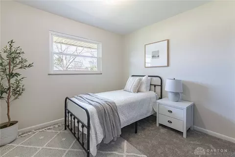 271 E Spring Valley Pike, Centerville, OH 45458 photo 12