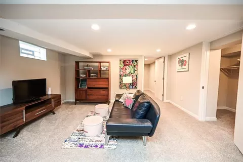 9016 Foxhunter Ln, Cincinnati, OH 45242 photo 68