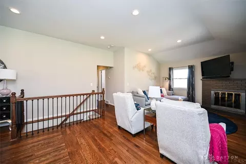 9016 Foxhunter Ln, Cincinnati, OH 45242 photo 40