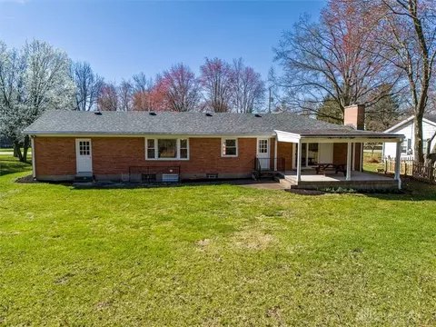 9016 Foxhunter Ln, Cincinnati, OH 45242 photo 4