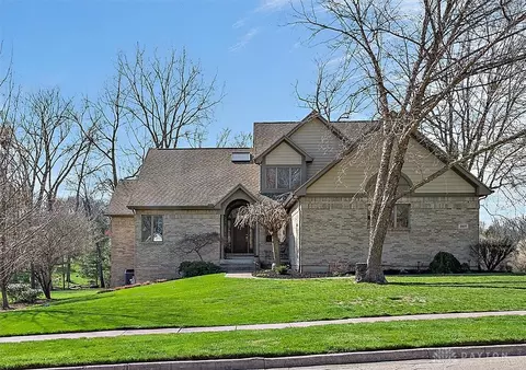 367 Timberleaf Dr, Beavercreek, OH 45430