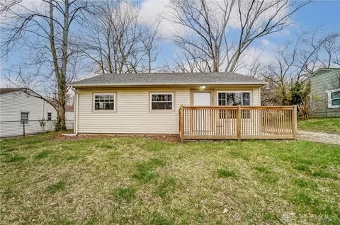 3991 Mayview Dr, Dayton, OH 45416