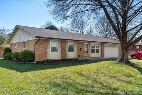1400 S Maple Ave, Fairborn, OH 45324