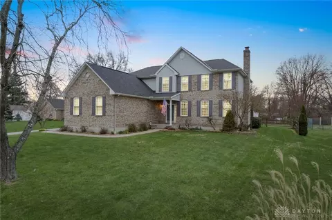4141 James Dr, Cincinnati, OH 45245