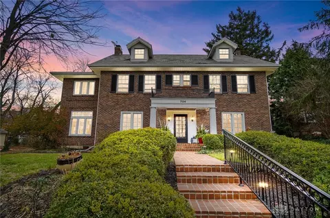 704 Harman Ave, Oakwood, OH 45419