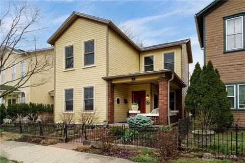 62 High St, Dayton, OH 45403