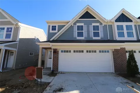 1644 Autumn Spice Pl #43A, Sugarcreek Township, OH 45305