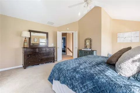 Bedroom - 50 Devon Ct, Springboro, OH 45066 photo 4 of 10