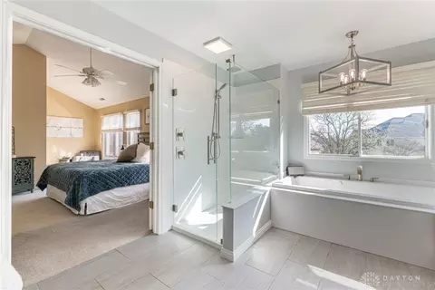 Bath - 50 Devon Ct, Springboro, OH 45066 photo 1 of 6