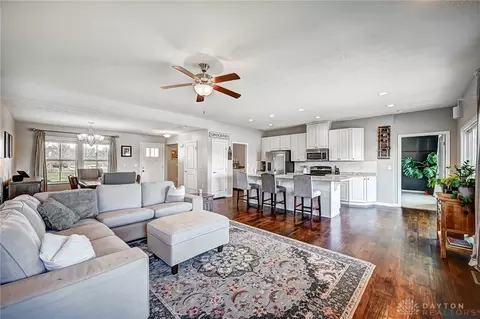 528 Reading Rd, Dayton, OH 45404 photo 16
