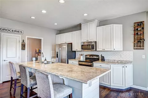 528 Reading Rd, Dayton, OH 45404 photo 17