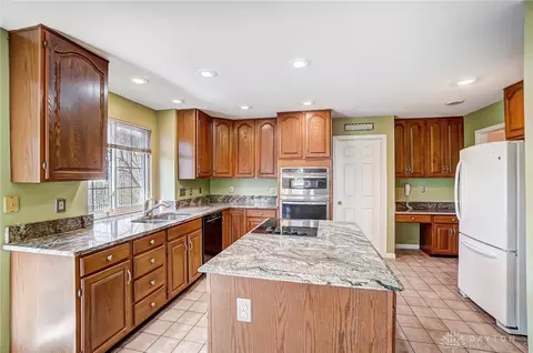 1335 Avalon Dr, Maineville, OH 45039 photo 12