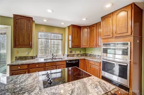 1335 Avalon Dr, Maineville, OH 45039 photo 13