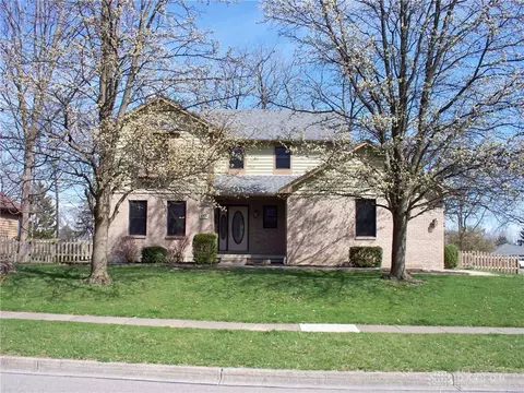 855 Palomino Ave, Vandalia, OH 45377