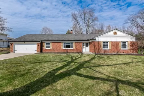 707 Kings Row Ave, Dayton, OH 45429