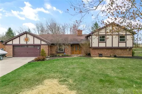 3345 Southfield Dr, Dayton, OH 45434