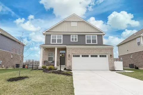 9764 Winding Creek Blvd, Centerville, OH 45458