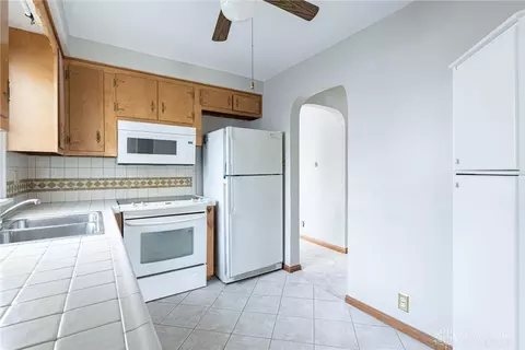 1425 Abingdon Rd, Kettering, OH 45409 photo 10