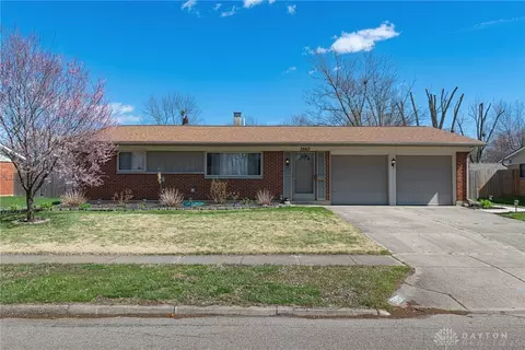 3840 Pobst Dr, Kettering, OH 45420