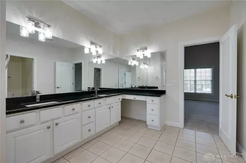 1143 Charter Pl, Centerville, OH 45458 photo 34