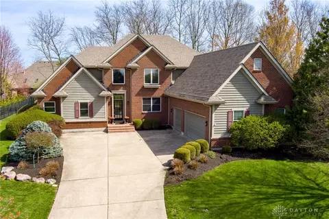 1143 Charter Pl, Centerville, OH 45458