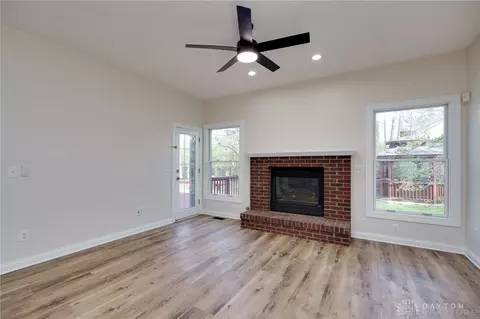 1143 Charter Pl, Centerville, OH 45458 photo 17