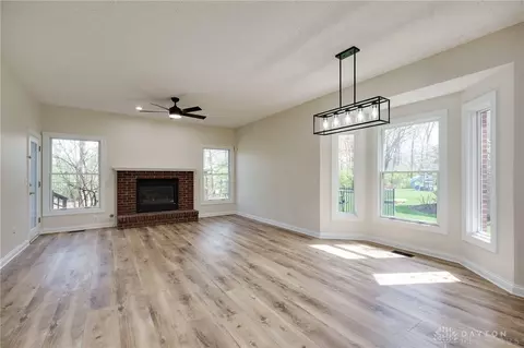 1143 Charter Pl, Centerville, OH 45458 photo 16