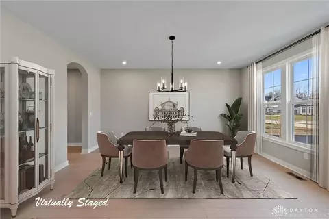 Dining - 40 Wadestone Ln, Springboro, OH 45066 photo 3 of 3