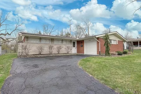 3204 Waltham Ave, Dayton, OH 45429 photo 2