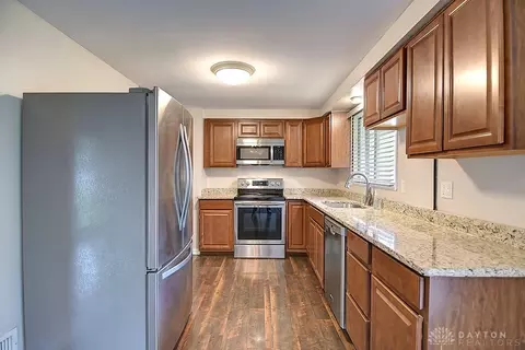 3204 Waltham Ave, Dayton, OH 45429 photo 10