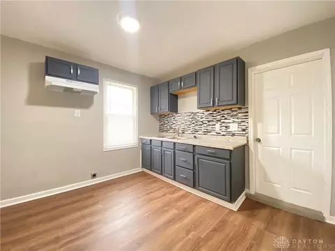 811 Adams St, Cincinnati, OH 45215 photo 6