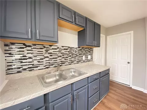 811 Adams St, Cincinnati, OH 45215 photo 7