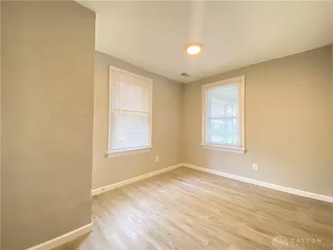 811 Adams St, Cincinnati, OH 45215 photo 9