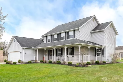 769 W Eva Cir, Springfield, OH 45504 photo 3