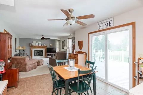 769 W Eva Cir, Springfield, OH 45504 photo 12