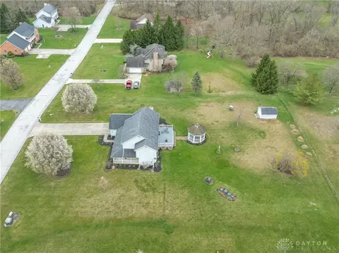 769 W Eva Cir, Springfield, OH 45504 photo 47