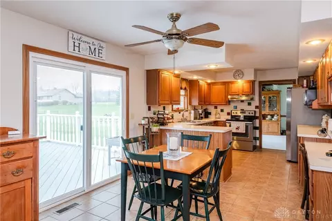 769 W Eva Cir, Springfield, OH 45504 photo 20