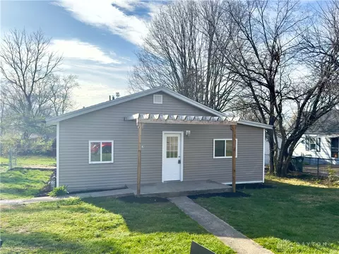 1619 Stewart Blvd, Fairborn, OH 45324