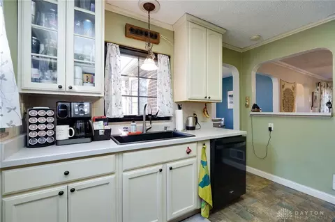 204 Carrlands Dr, Kettering, OH 45429 photo 18
