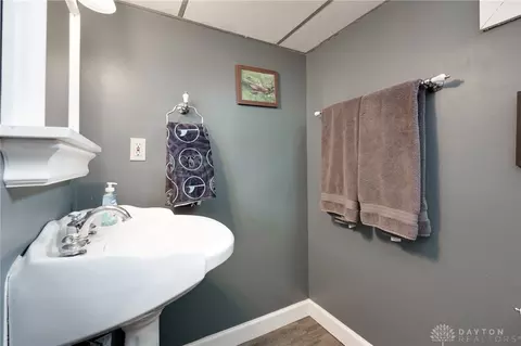 204 Carrlands Dr, Kettering, OH 45429 photo 35