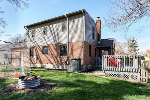 204 Carrlands Dr, Kettering, OH 45429 photo 47