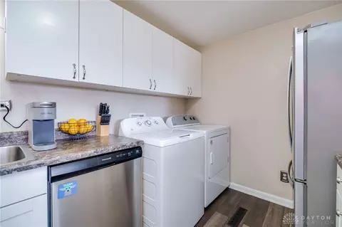 3632 Utica Dr, Dayton, OH 45439 photo 10