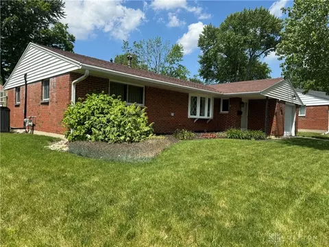 55 Willow Dr, Springboro, OH 45066 photo 3