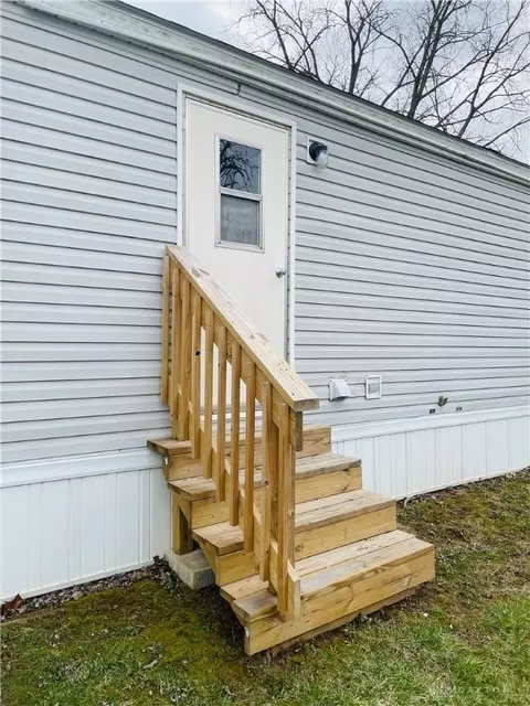 60 Dee Dr, New Paris, OH 45347 photo 5