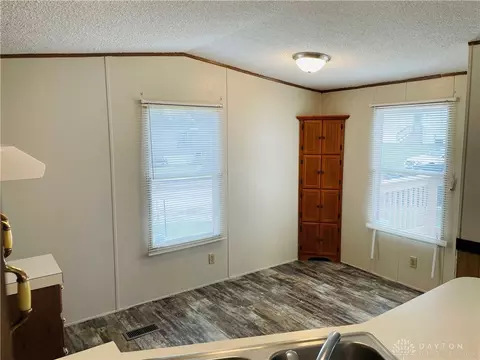 60 Dee Dr, New Paris, OH 45347 photo 7