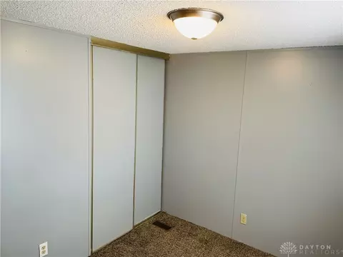 60 Dee Dr, New Paris, OH 45347 photo 8